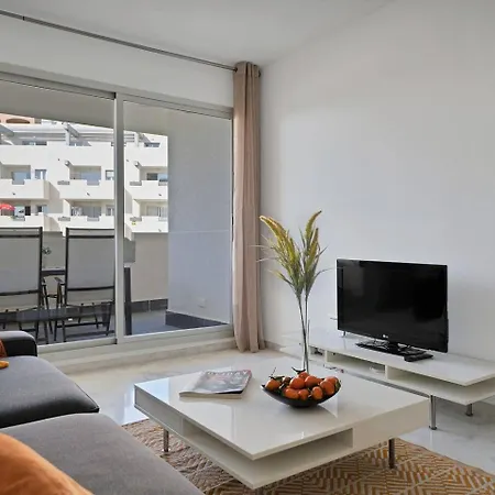 Apartmán Riviera Modern 2br W Sunny Balcony And Pools Riviera Del Sol