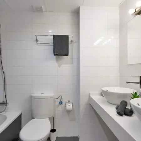 Apartmán Riviera Modern 2br W Sunny Balcony And Pools Riviera Del Sol